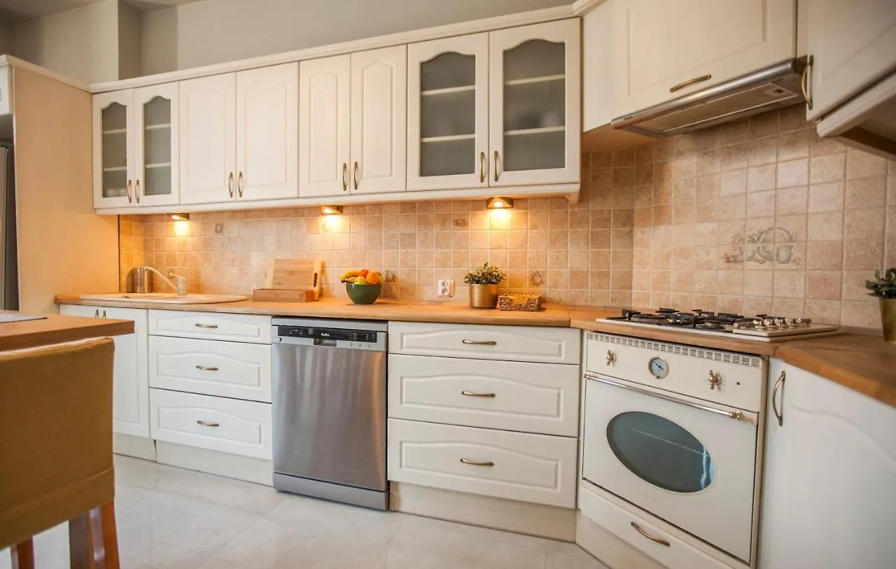 Apartament Pokoje 100 Metrow Do Monte Cassino Sopot