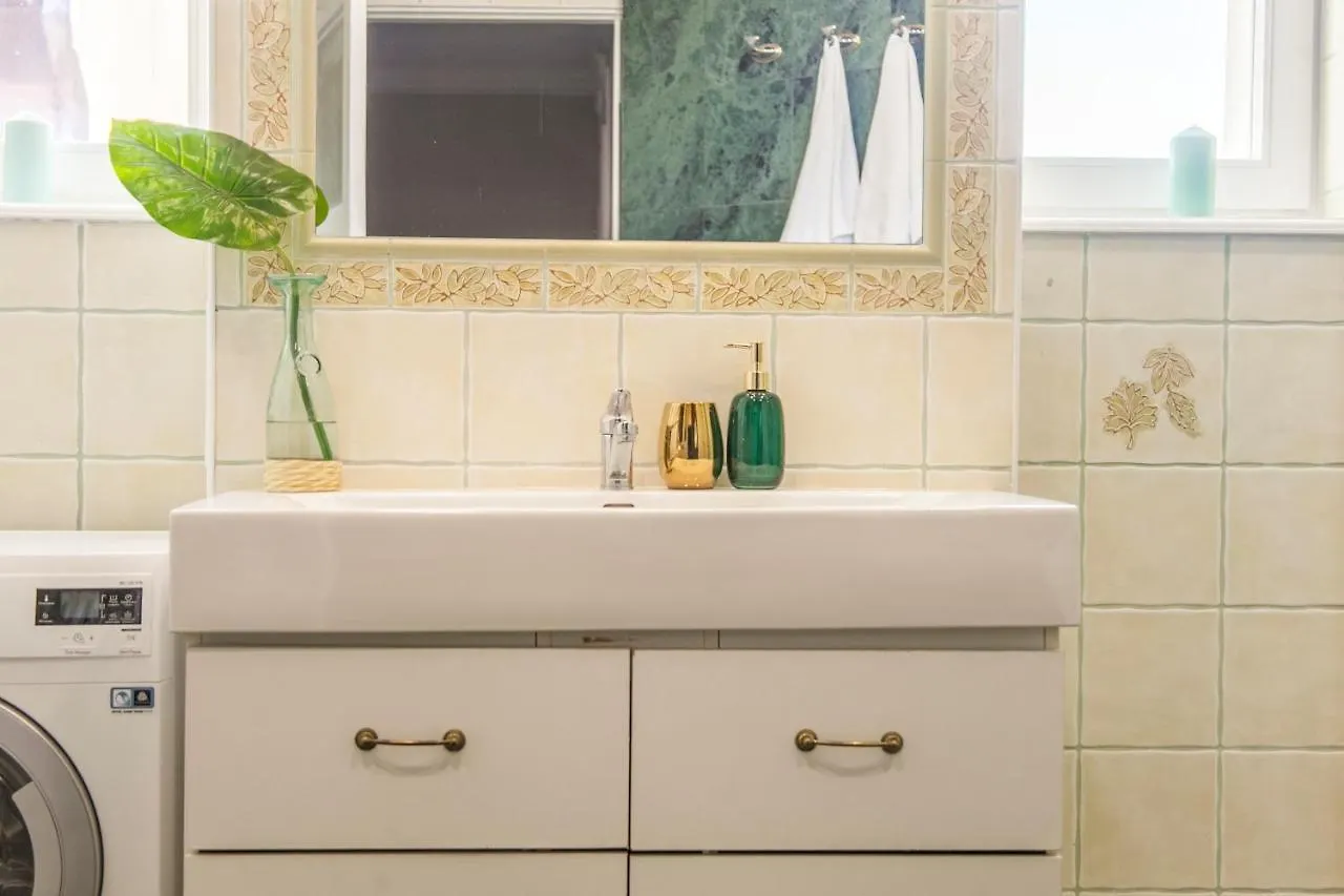Apartament Pokoje 100 Metrow Do Monte Cassino Sopot