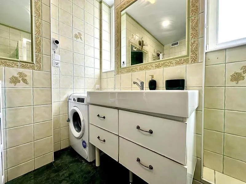 Apartament Pokoje 100 Metrow Do Monte Cassino Sopot