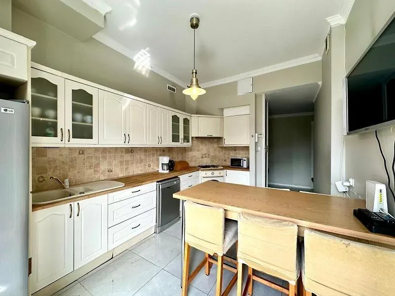 Apartament Pokoje 100 Metrow Do Monte Cassino Sopot