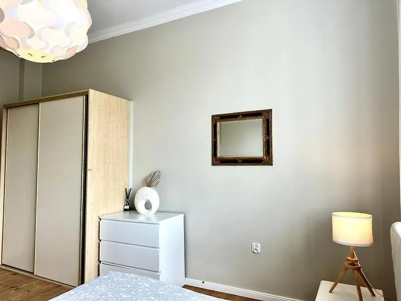 Apartament Pokoje 100 Metrow Do Monte Cassino Sopot